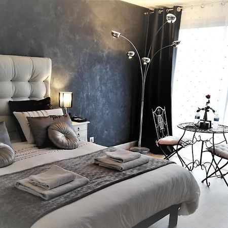 Chambres D'Hotes Luxe Et Serenite Theize Екстериор снимка