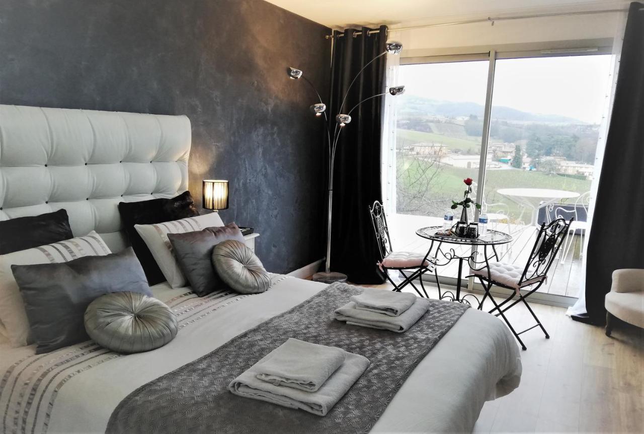 Chambres D'Hotes Luxe Et Serenite Theize Екстериор снимка