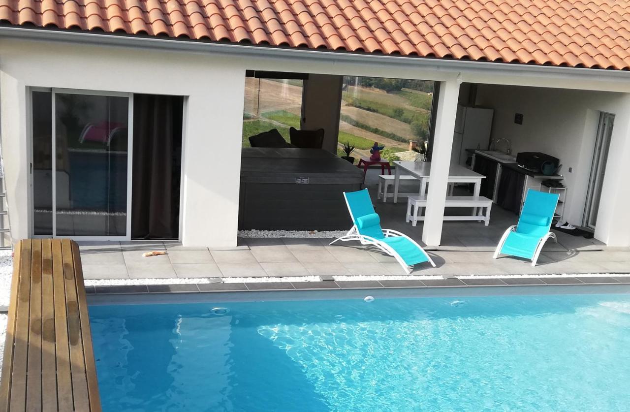 Chambres D'Hotes Luxe Et Serenite Theize Екстериор снимка